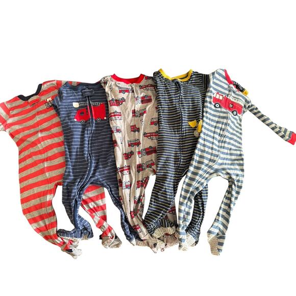 Carter’s Baby Boy Footed Pajamas Lot 18M Sleepwear 5 Pieces - Picture 1 of 8